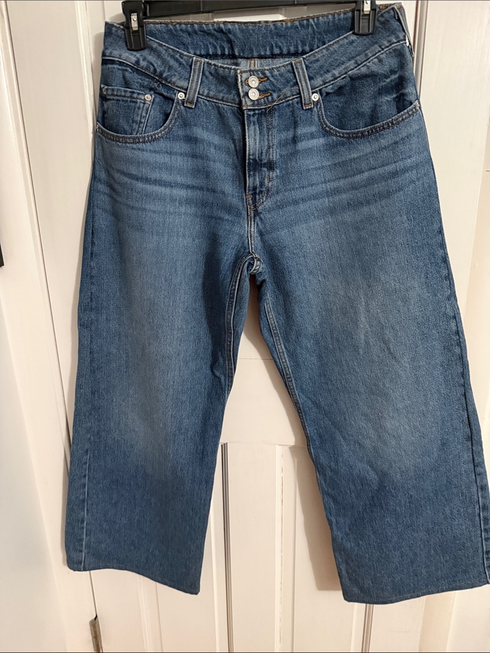 Levi’s woman’s wide leg  Blue Denim Jeans
